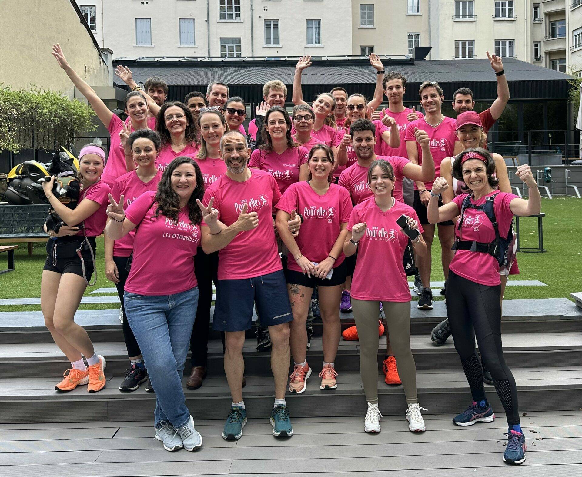 L'équipe de 6e Sens Immobilier prête à courir pour Elles !