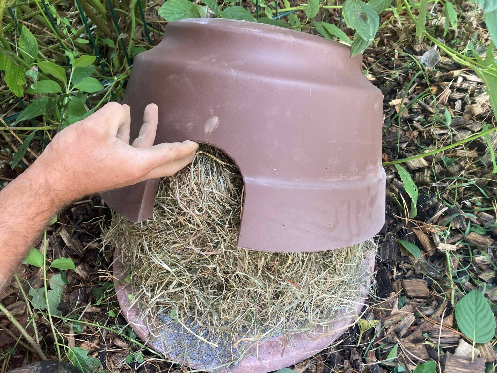 Des abris pour les hérissons dans la résidence Le domaine d'Epona à Rillieux La Pape