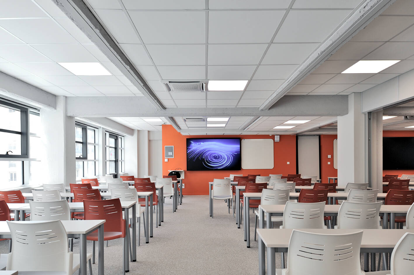 les salles de classes de Citadelle pour Omnes Education