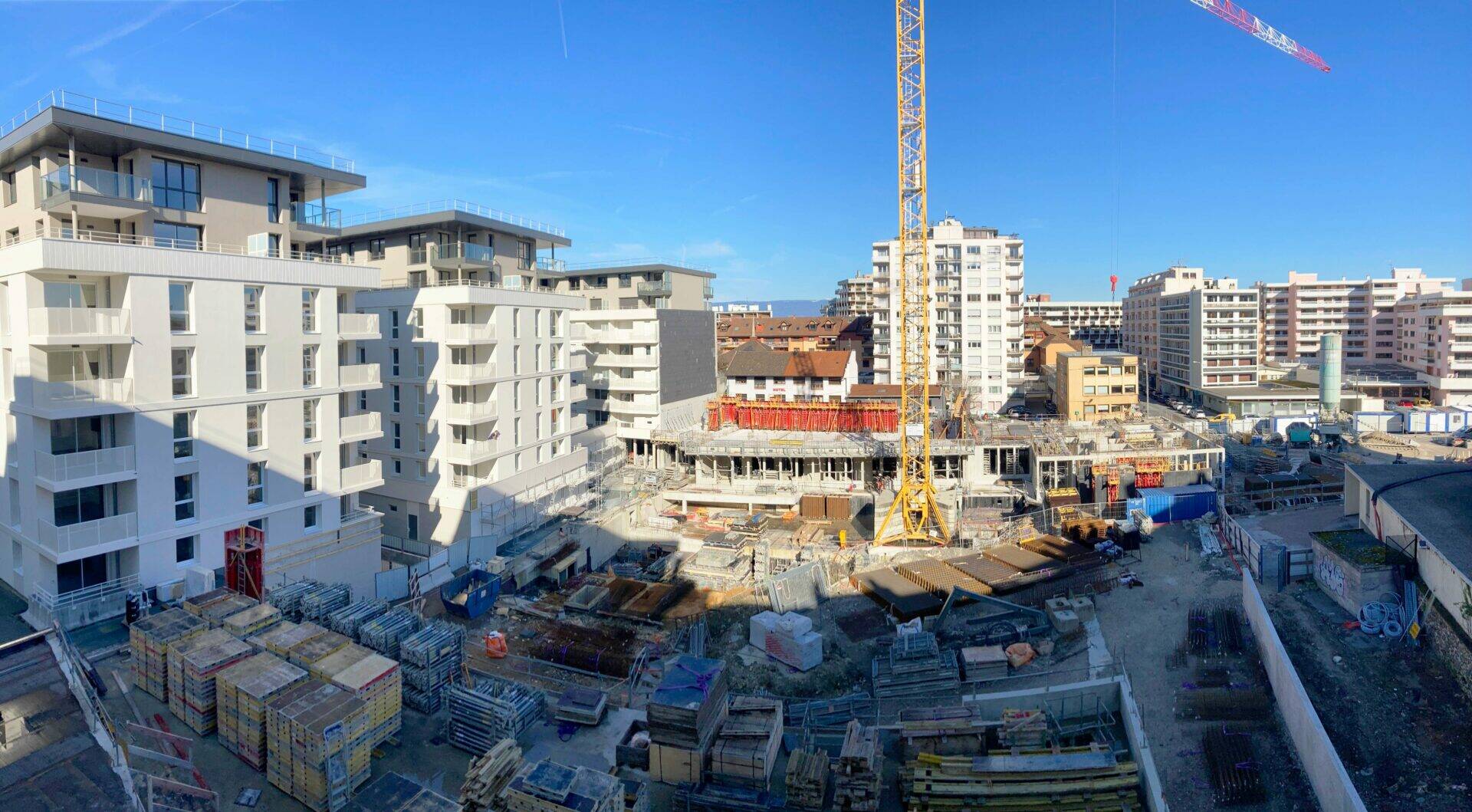 Thonon le chantier DESSAIX avance. Fin des sous-sol des bâtiments F et G
